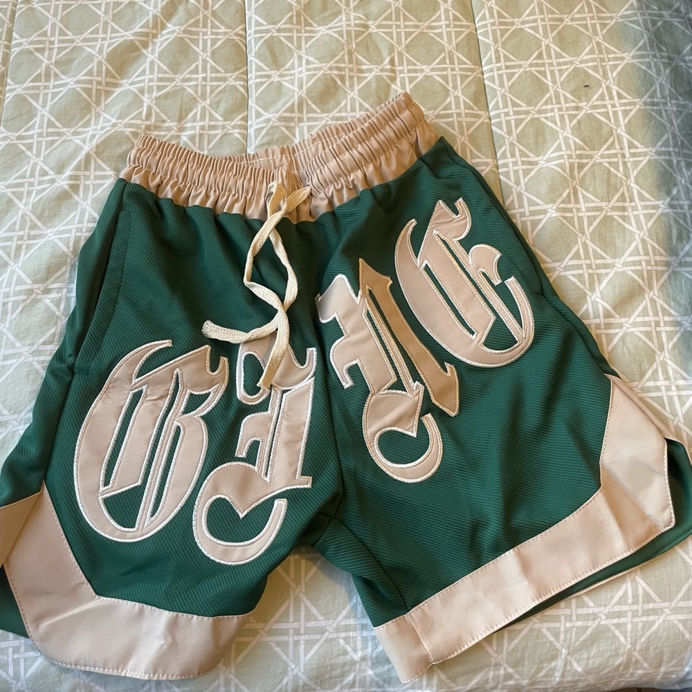 Basquetball GREEN SHORTS